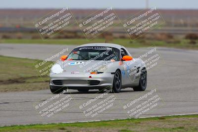 media/Jan-15-2023-CalClub SCCA (Sun) [[40bbac7715]]/Group 1/Qualifying (Sweeper)/